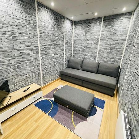 Studio Confortable- Disneyland Paris - Val D Europe - Plein Centre Ville Meaux - 2 Pers Extérieur photo